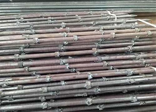 北关隧道钢花管